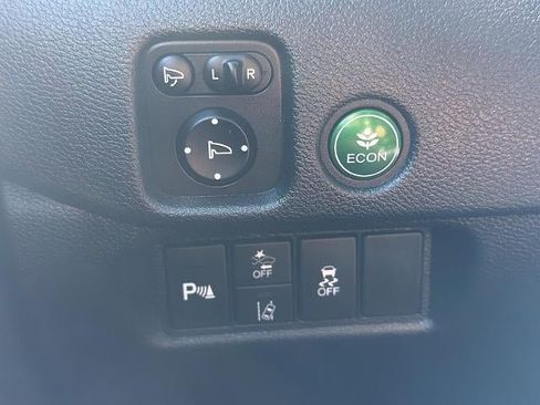 Used 2021 Honda Pilot Black Edition image 36