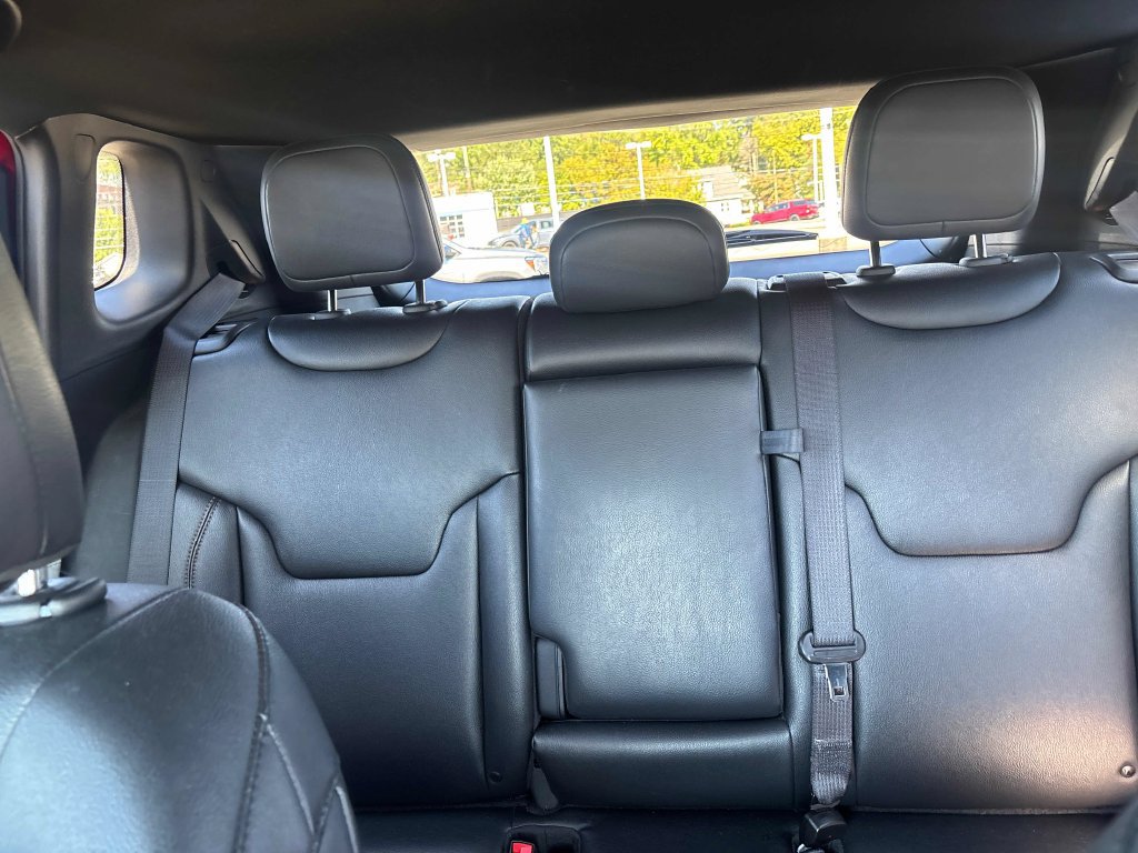 Used 2024 Jeep Compass Limited AWD/4WD image 18
