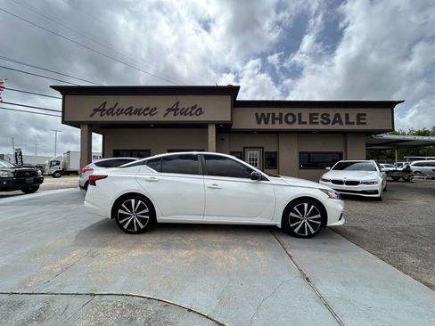 Used 2019 Nissan Altima 2.5 SR image 1