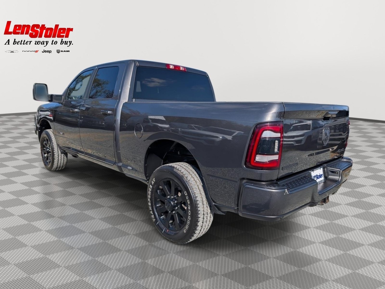 Used 2024 RAM 2500 Big Horn w/ Night Edition AWD/4WD image 3