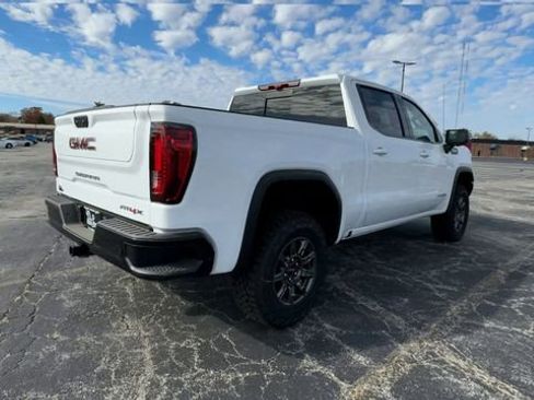New 2026 GMC Sierra 1500 AT4X image 8