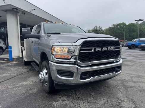Used 2023 RAM 3500 Tradesman AWD/4WD image 7