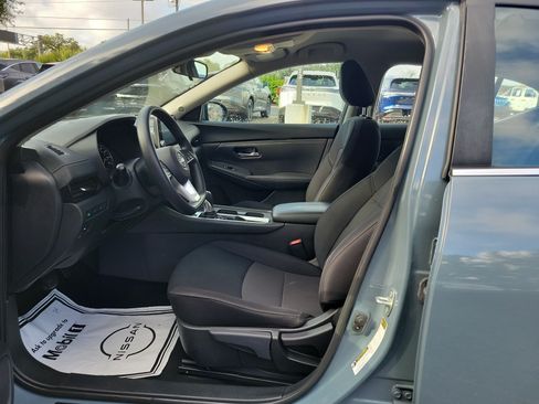 Certified 2024 Nissan Sentra SV FWD image 19