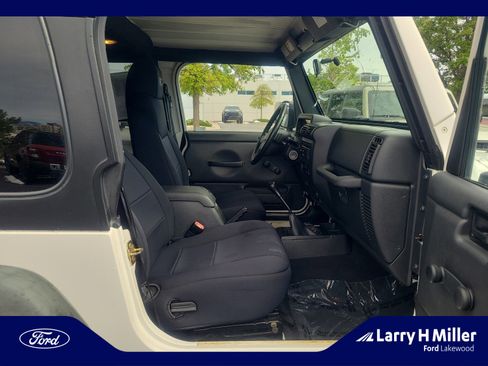 Used 2006 Jeep Wrangler X AWD/4WD image 19