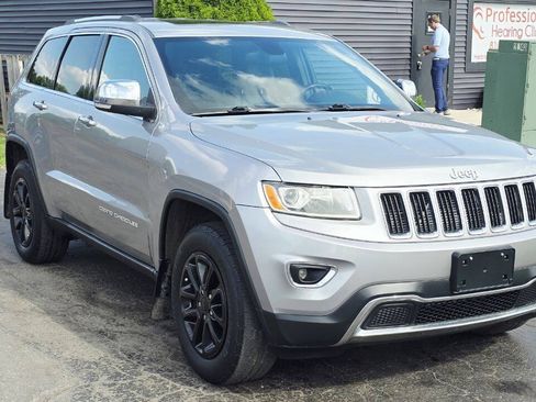 Used 2014 Jeep Grand Cherokee Limited w/ Trailer Tow Group IV AWD/4WD image 8