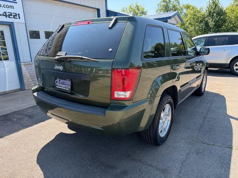Used 2007 Jeep Grand Cherokee Laredo AWD/4WD image 3