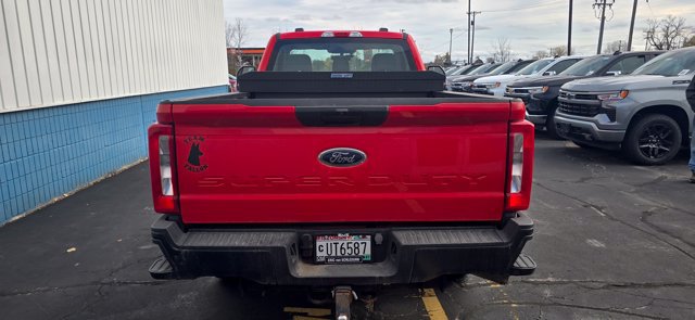 Used 2023 Ford F250 XL RWD image 4