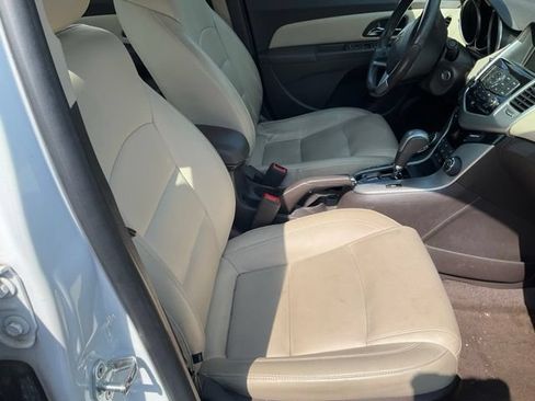 Used 2015 Chevrolet Cruze LT FWD image 9