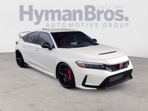 Used 2024 Honda Civic Type R image 1