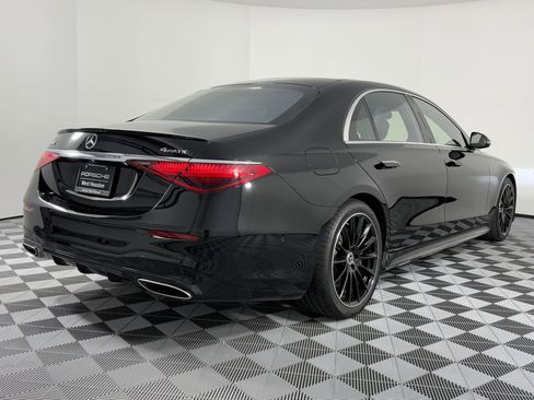 Used 2022 Mercedes-Benz S 580 4MATIC Sedan image 9