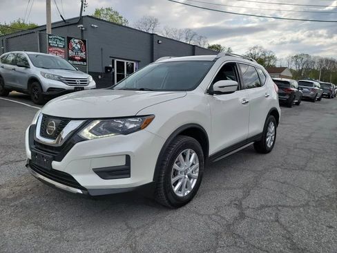 Used 2017 Nissan Rogue SV AWD/4WD image 32