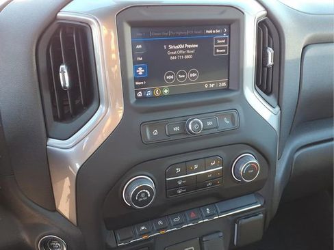 Used 2024 Chevrolet Silverado 1500 Custom w/ Turbomax Blackout Package image 9