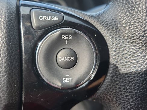 Used 2016 Honda Accord EX image 18