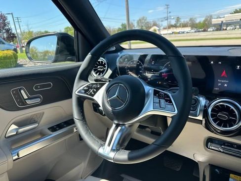 New 2026 Mercedes-Benz GLB 250 4MATIC image 31