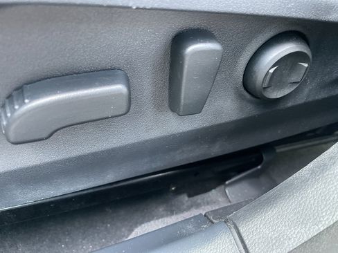 Used 2024 Subaru Outback Premium image 49