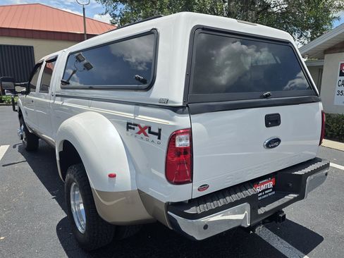 Used 2011 Ford F350 Lariat w/ Lariat Ultimate Pkg AWD/4WD image 5