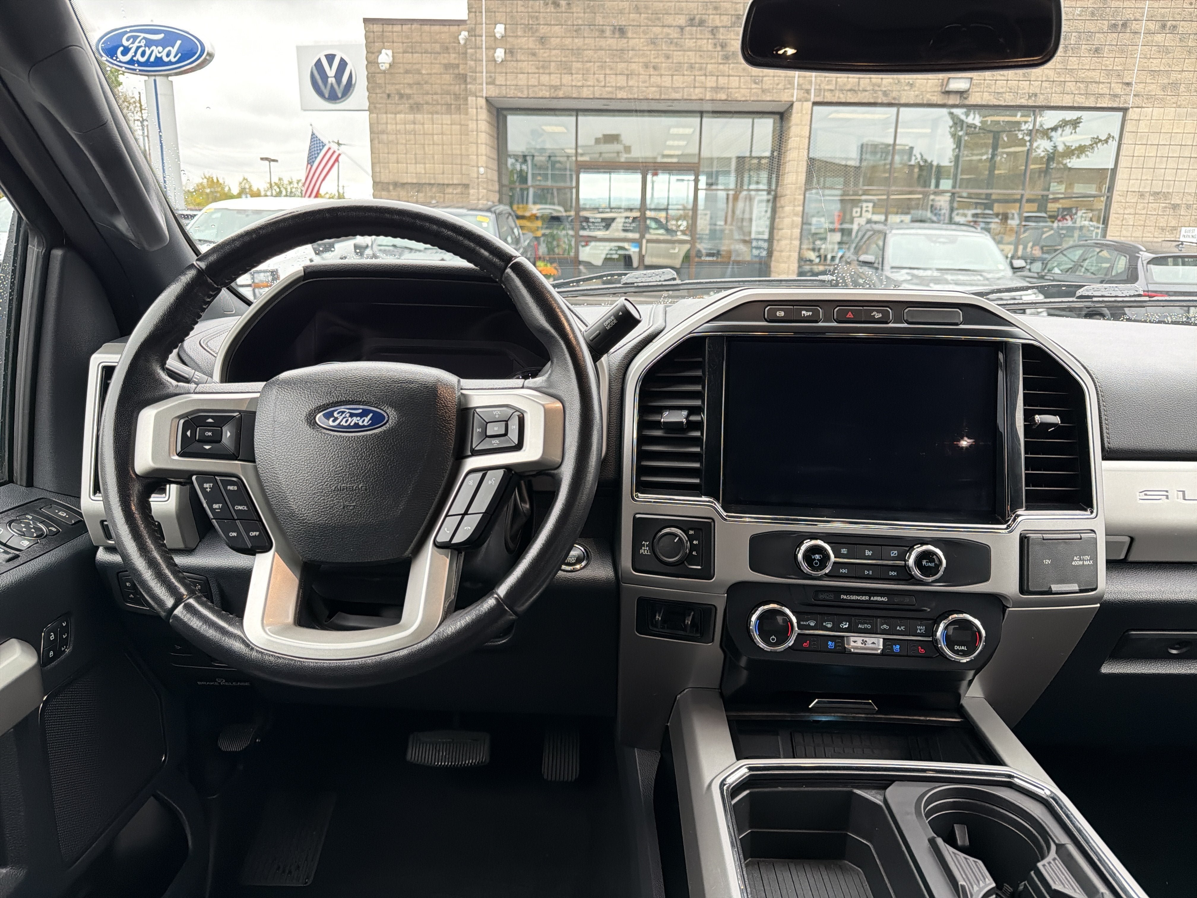 Used 2022 Ford F350 Lariat w/ Black Appearance Package AWD/4WD image 15