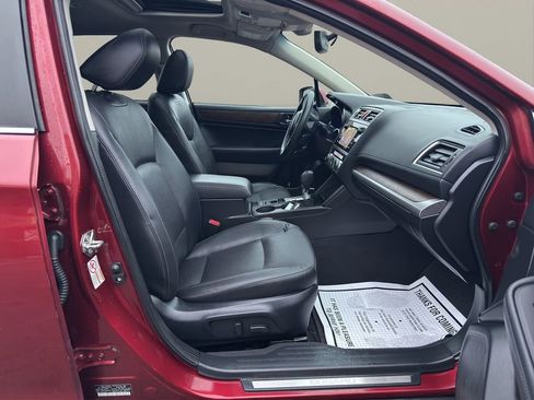 Used 2016 Subaru Outback 2.5i Limited image 19