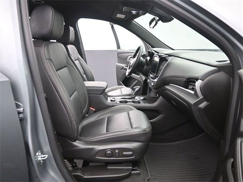 Certified 2023 Chevrolet Traverse LT image 20
