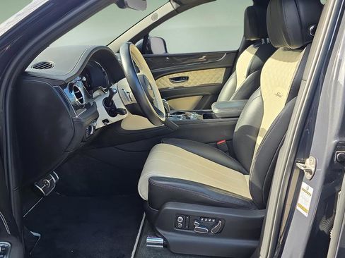 Used 2021 Bentley Bentayga Speed image 19