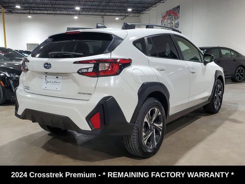 Used 2024 Subaru Crosstrek 2.0i Premium AWD/4WD image 9