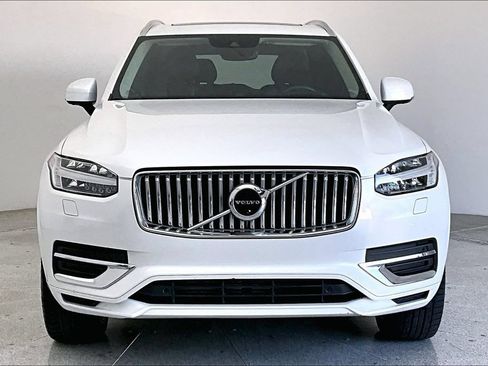 Used 2020 Volvo XC90 T8 Inscription w/ Protection Package Premier AWD/4WD image 3