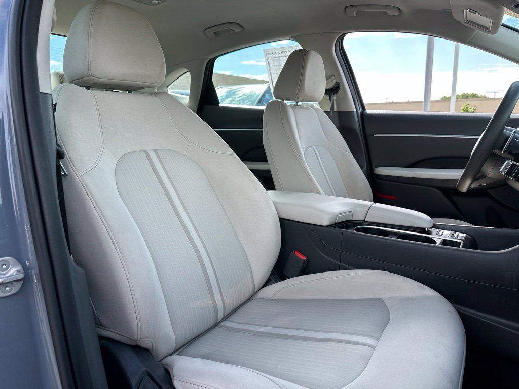 Used 2024 Hyundai Sonata SEL FWD image 25