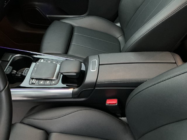 Used 2023 Mercedes-Benz GLA 250 w/ Premium Package image 22