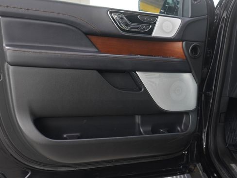 Used 2024 Lincoln Navigator L Black Label AWD/4WD image 23