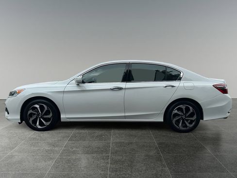 Used 2017 Honda Accord EX-L image 4