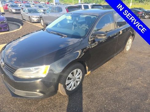 Used 2013 Volkswagen Jetta Sedan FWD image 3