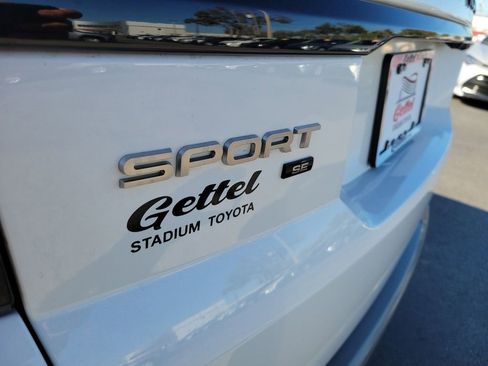 Used 2021 Land Rover Range Rover Sport SE image 6