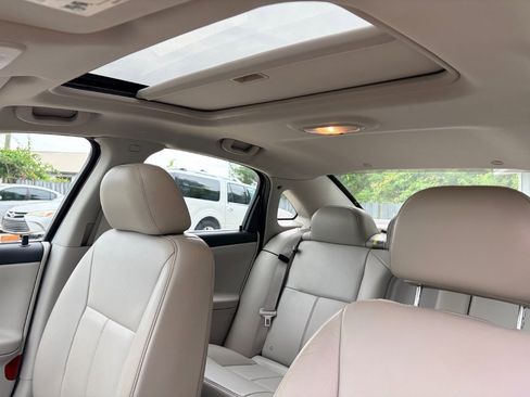 Used 2008 Chevrolet Impala LTZ FWD image 10