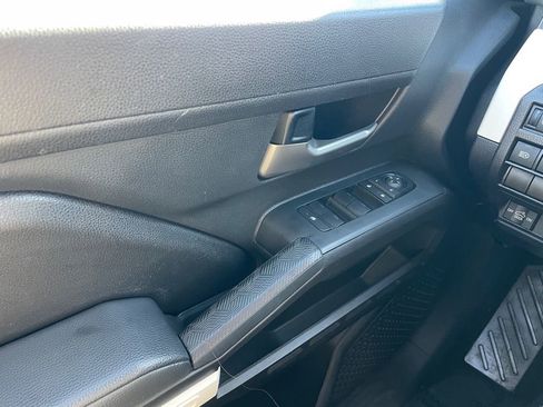 Used 2024 Toyota Tacoma TRD Off-Road image 19