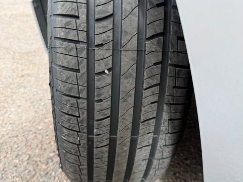 Used 2020 Dodge Charger SXT w/ Leather Interior Group image 19