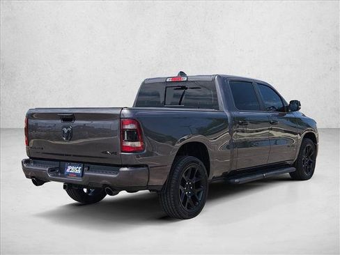Used 2023 RAM 1500 Laramie AWD/4WD image 5