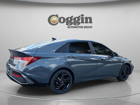 New 2026 Hyundai Elantra Sport FWD image 5