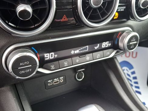 Certified 2020 Nissan Sentra SV FWD image 15