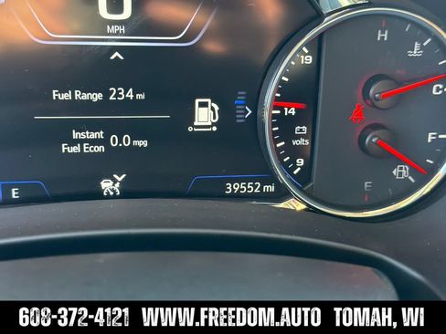 Used 2024 GMC Terrain Denali w/ Denali Premium Package AWD/4WD image 16