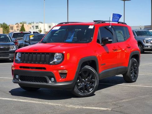 Used 2022 Jeep Renegade Altitude w/ Convenience Group AWD/4WD image 1
