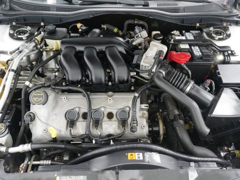 Used 2009 Ford Fusion SE FWD image 23