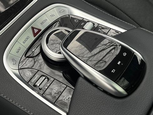 Used 2020 Mercedes-Benz S 450 Sedan image 25