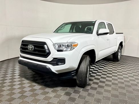 Used 2023 Toyota Tacoma SR image 7