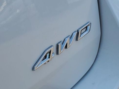 Used 2021 Ford Explorer XLT w/ Equipment Group 202A AWD/4WD image 37