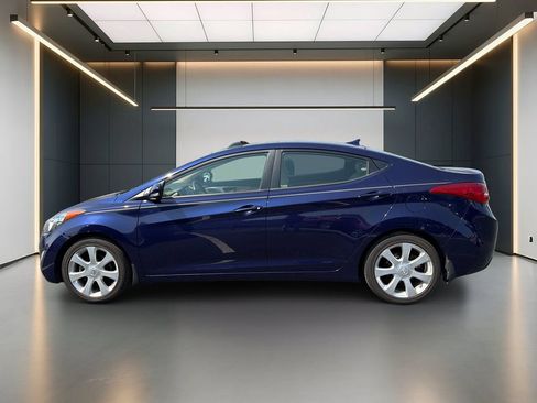 Used 2013 Hyundai Elantra Limited FWD image 2