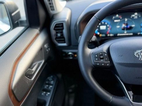 New 2025 Ford Bronco Sport Outer Banks image 17