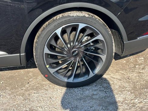 New 2026 Lincoln Aviator Reserve AWD/4WD image 9