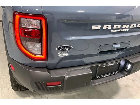 Used 2025 Ford Bronco Sport Outer Banks w/ Outer Banks Tech Package+ AWD/4WD image 36