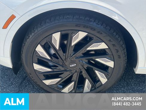 Used 2024 Lincoln Nautilus Black Label w/ Jet Appearance Package (87T) AWD/4WD image 15