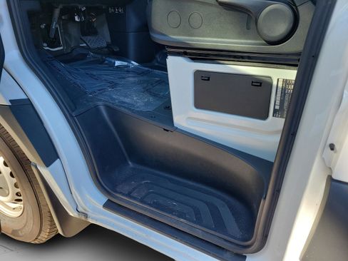 Used 2025 Mercedes-Benz Sprinter 2500 image 29